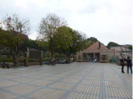 广州市******园林管理所拟公开出租涉及位于广州市从化区******路**号门前广场停车场用途房地产首年月租金市场价值资产评估报告