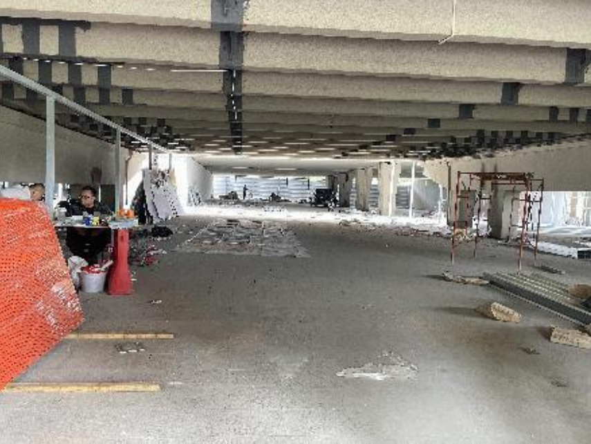 广州市******房地产物业服务有限公司拟整体出租房地产涉及位于广州市越秀区****路****号之**铺等共23项商业用途房地产首年月租金市场价值的资产评估报告